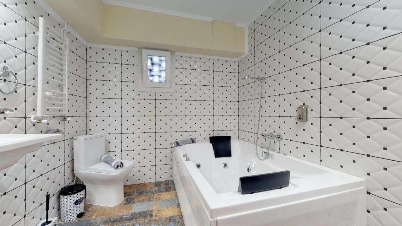 Jacuzzi Suites Θεσσαλονίκη Εξωτερικό φωτογραφία